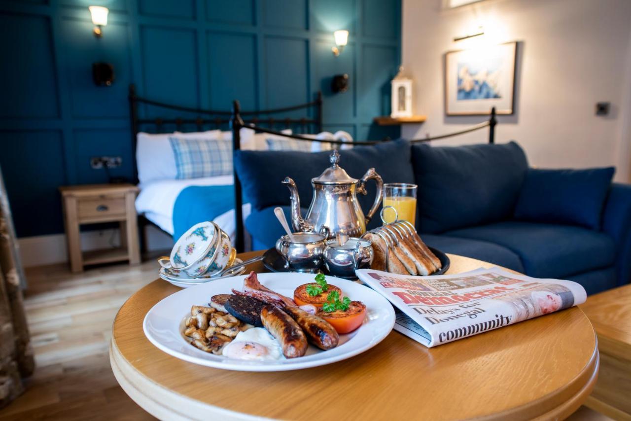 The Highlands Hotel Glenties Extérieur photo